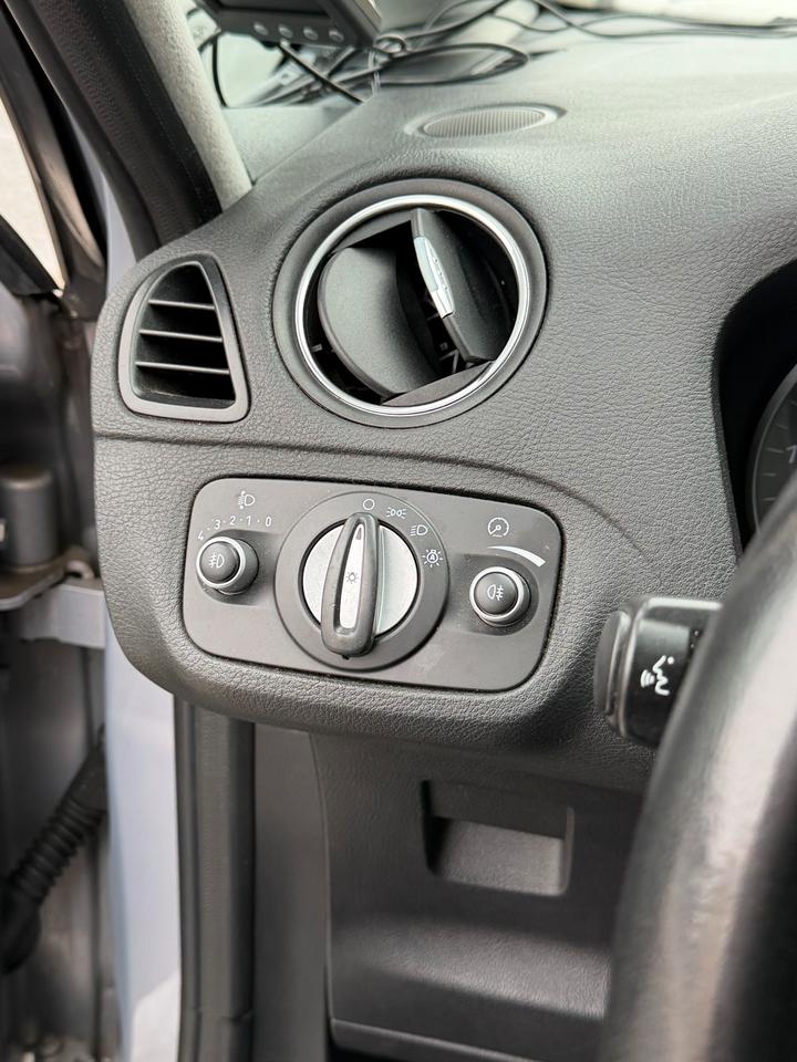 Ford S-Max 2012 — photo 5