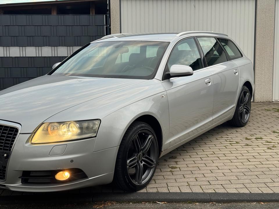 Audi A6 2006 — вигляд ззаду