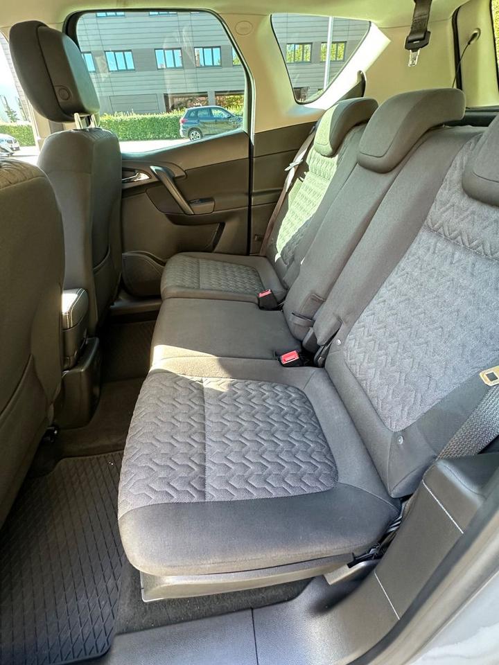 Opel Meriva 2013 — photo 12