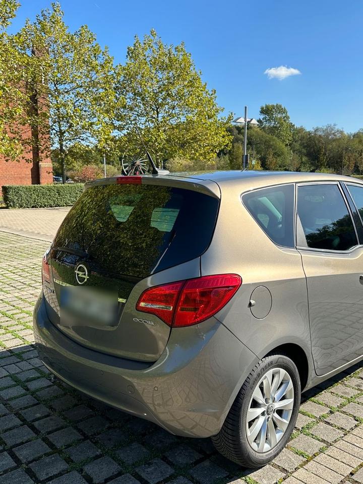 Opel Meriva 2013 — photo 5