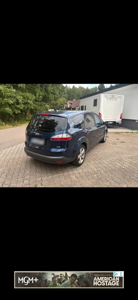 Ford S-Max 2009 — rear view