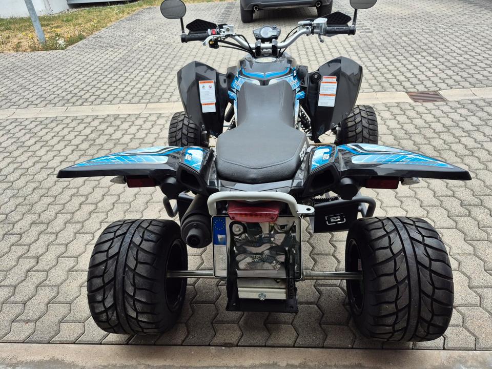 Weitere Motorräder Gelöscht • Quad zu Verkaufen an Bastler 2015 — photo 5