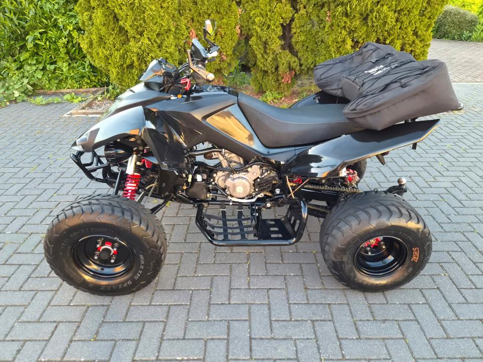 Weitere Motorräder [ Online X5.5 /Adly 500 *LoF *Scheckheft *TK ] 2014 — rear view