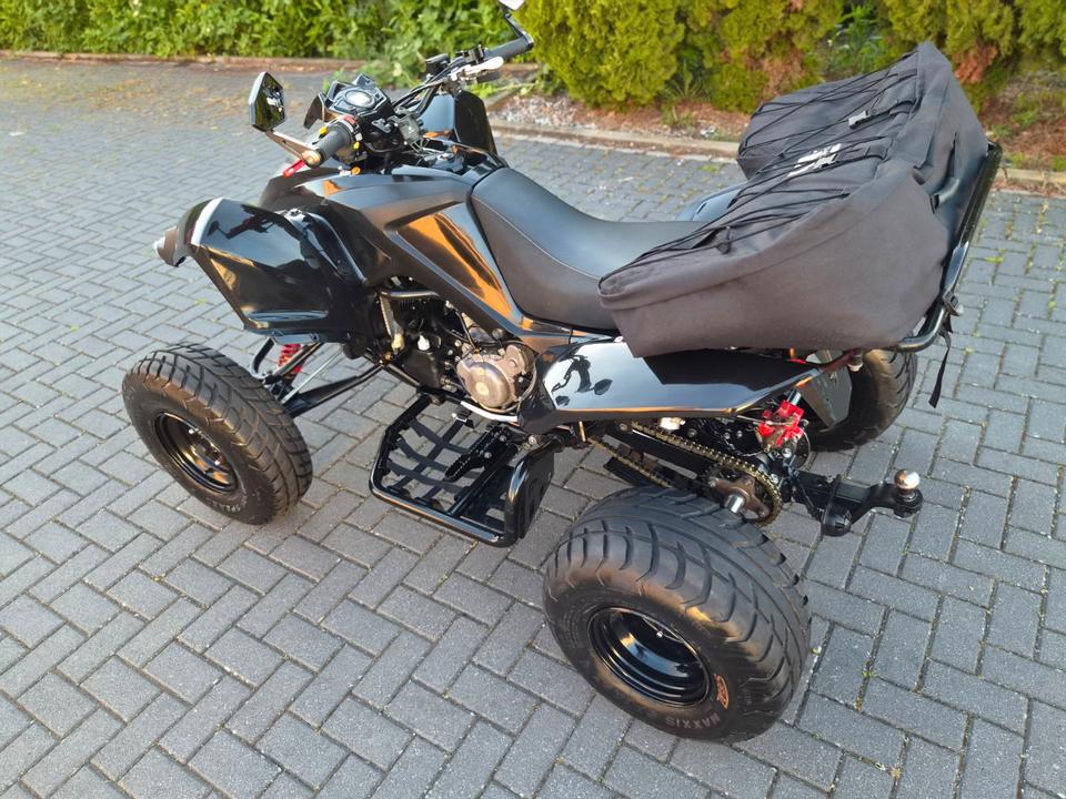 Weitere Motorräder [ Online X5.5 /Adly 500 *LoF *Scheckheft *TK ] 2014 — interior