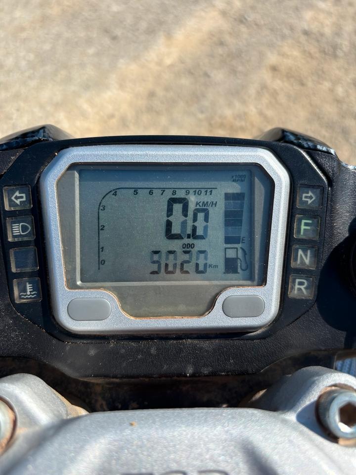 Weitere Motorräder Gelöscht • Quad TGB Target 325 mit Satz Geländereifen 2012 — двигун 287 ccm