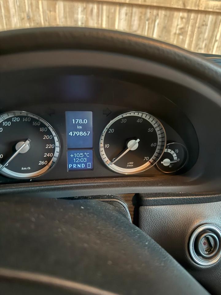 Mercedes Benz C 230 2005 — photo 7