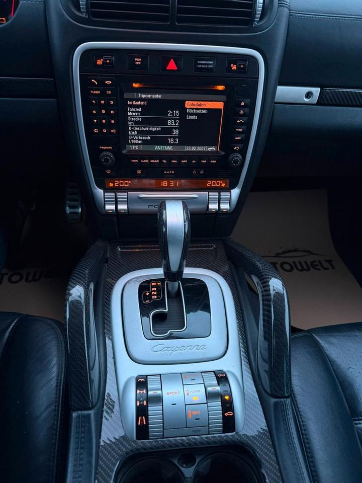 Porsche Cayenne 2009 — photo 9