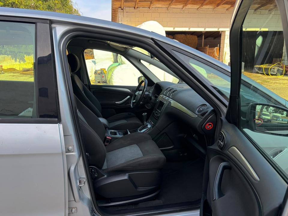 Ford S-Max 2014 — photo 7