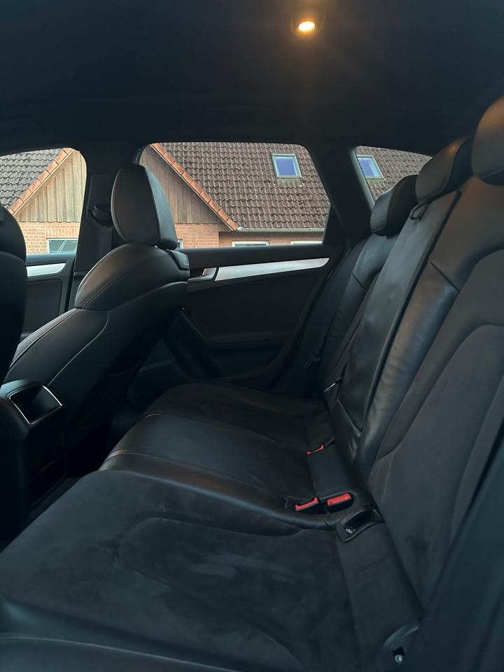 Audi A4 2010 — photo 19