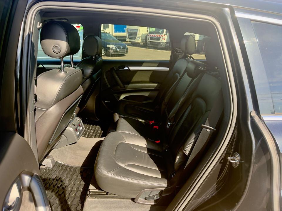 Audi Q7 2008 — photo 13