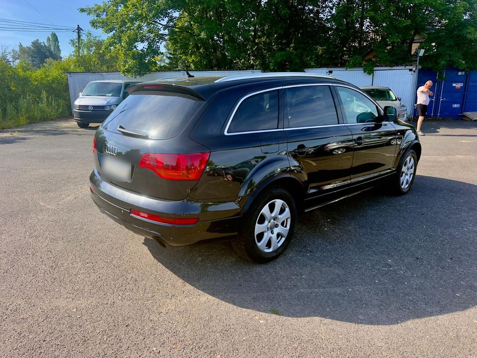 Audi Q7 2008 — photo 6