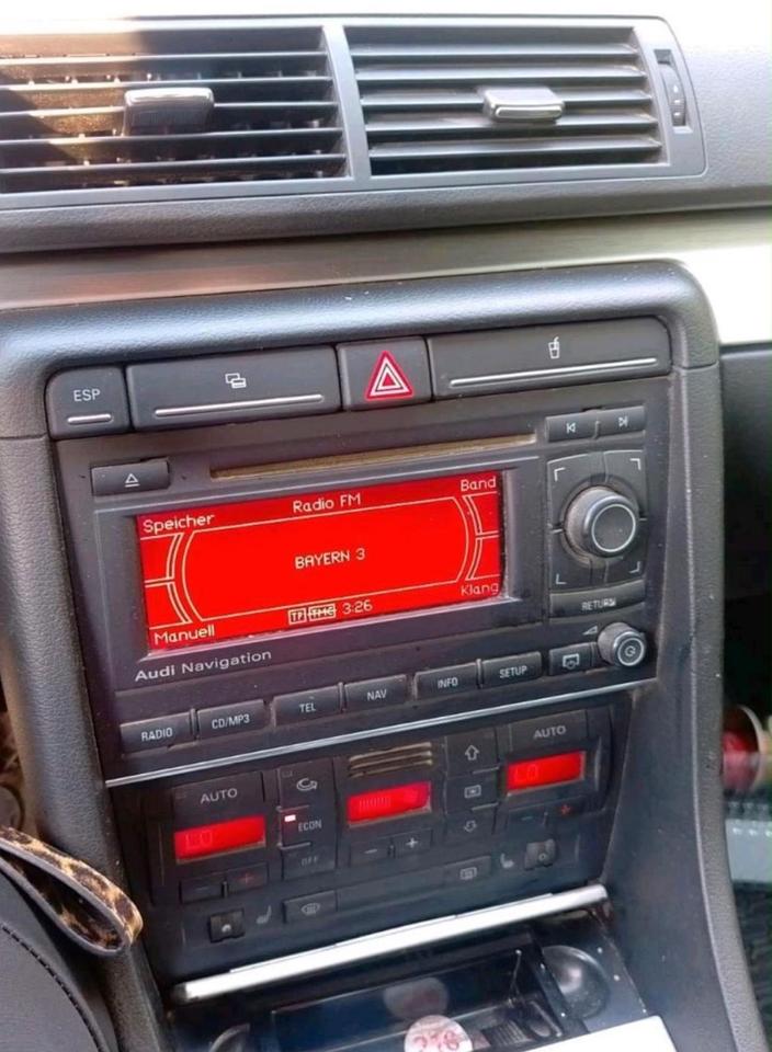 Audi A4 2007 — photo 14