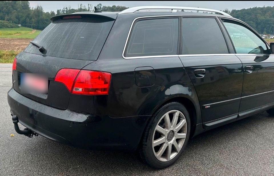 Audi A4 2007 — photo 9