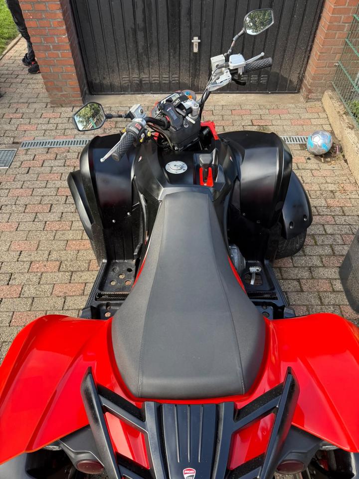 Weitere Motorräder QuadTGB Gunner 550 LOF – 503 ccm / 38 PS – 2-Sitzer – TÜV 10/2027 2011 — двигун 503 ccm