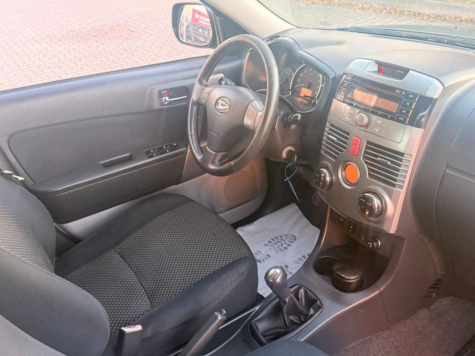 Daihatsu Terios 2010 — photo 11