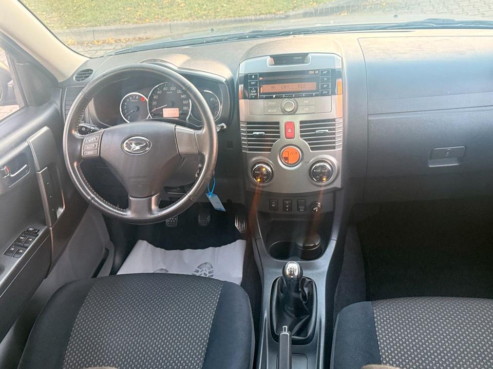 Daihatsu Terios 2010 — photo 12