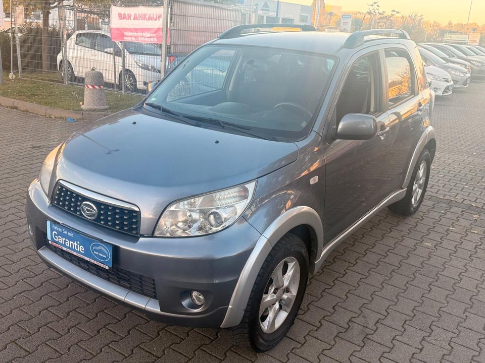 Daihatsu Terios 2010 — photo 17