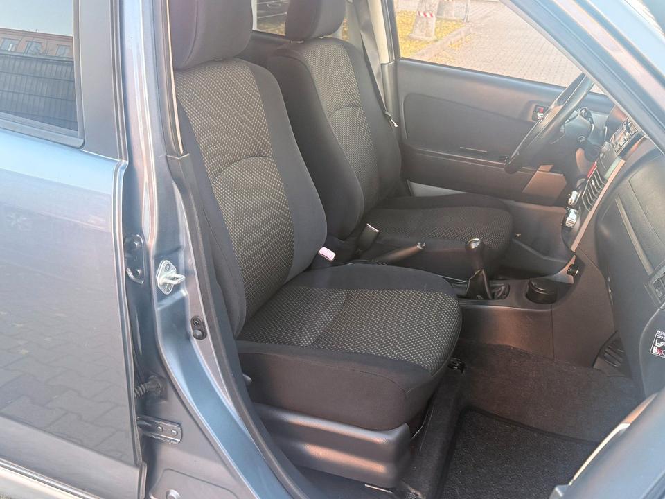 Daihatsu Terios 2010 — photo 18