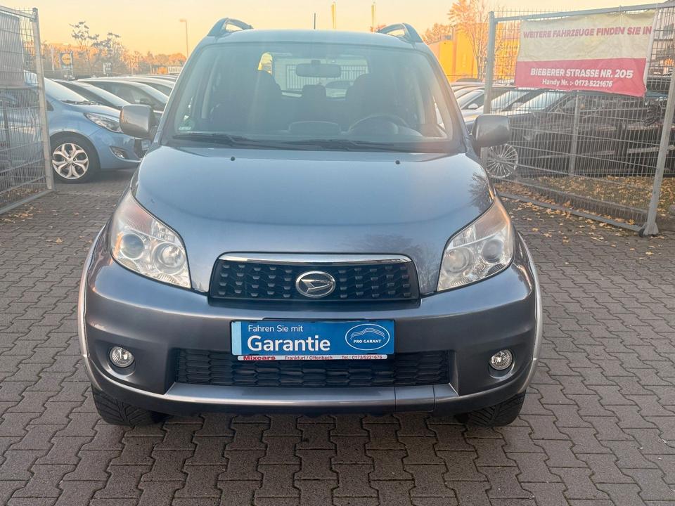 Daihatsu Terios 2010 — rear view