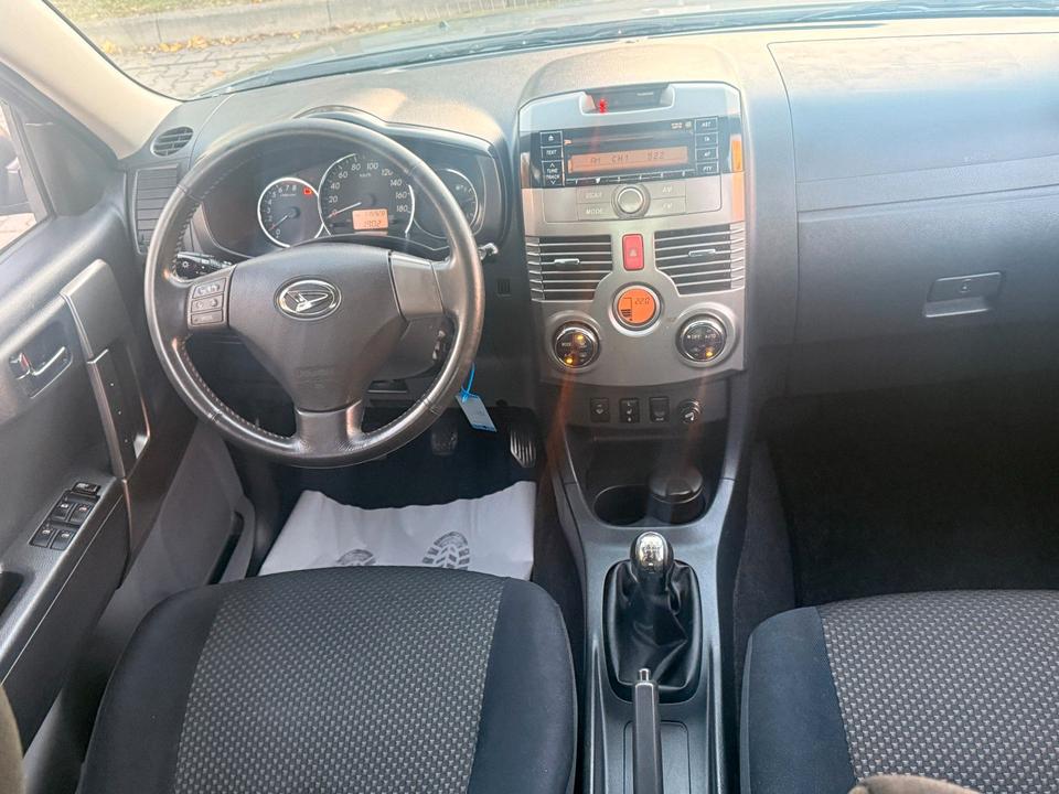 Daihatsu Terios 2010 — photo 26