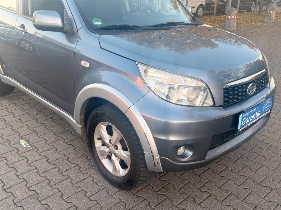 Daihatsu Terios 2010 — photo 39