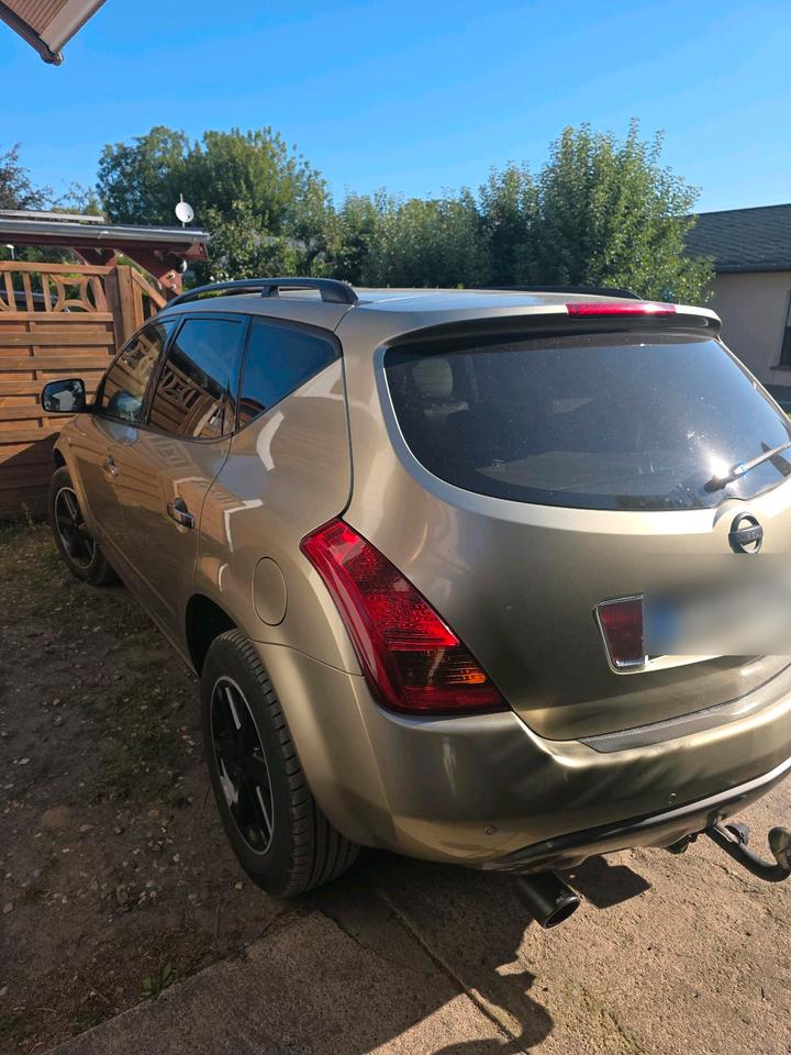 Nissan Murano 2006 — rear view