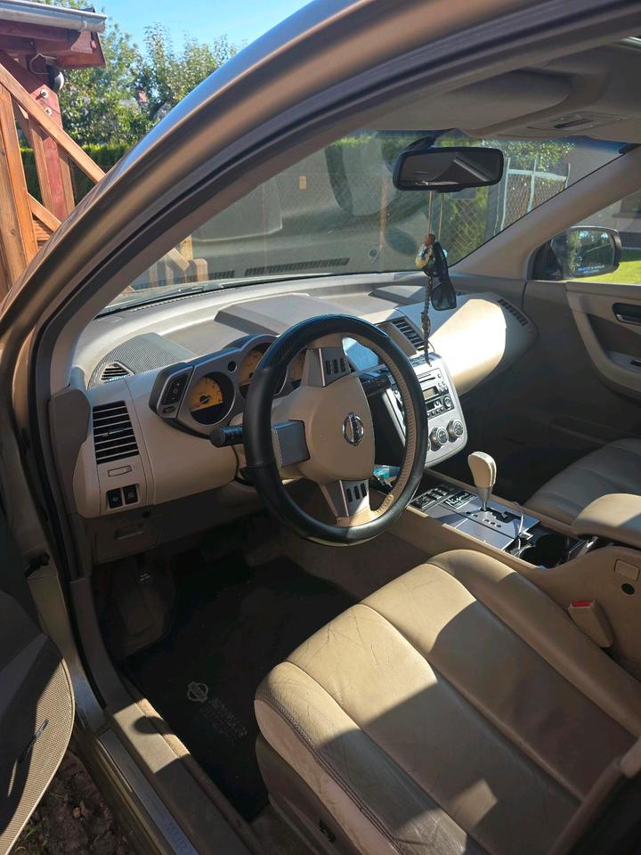 Nissan Murano 2006 — interior