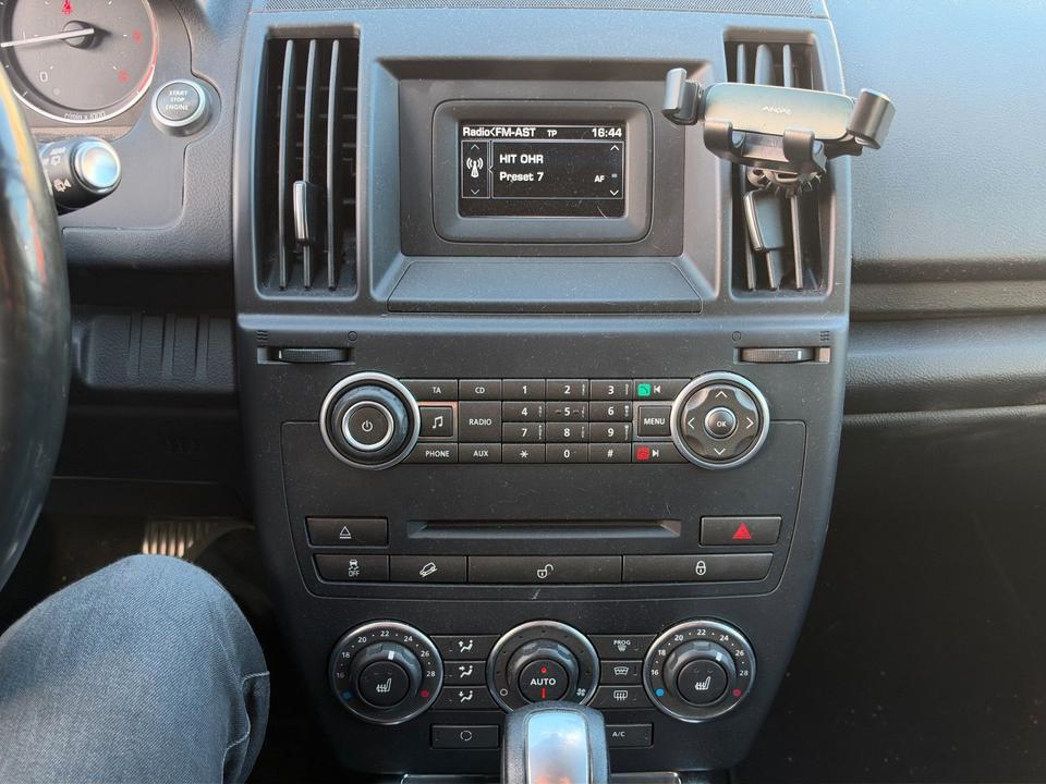 Land Rover Freelander 2014 — фото 15