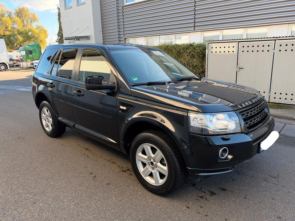 Land Rover Freelander 2014 — двигун