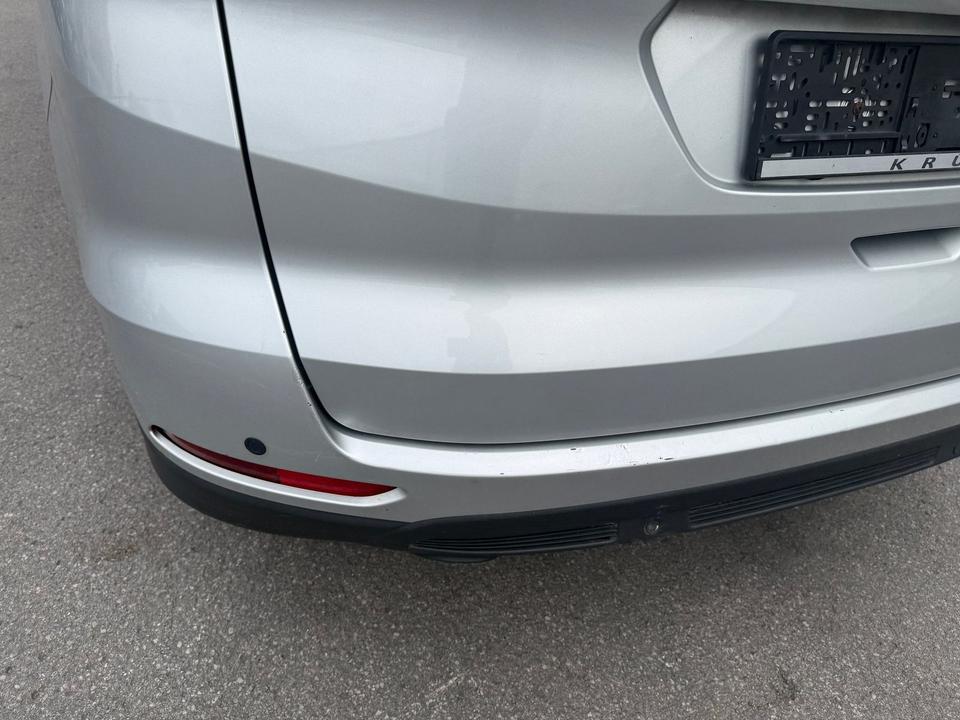 Ford Galaxy 2015 — photo 20