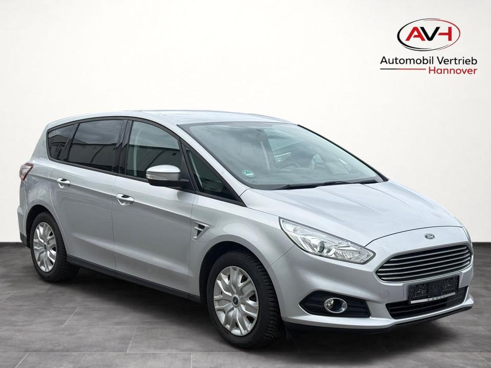 Ford Galaxy 2015 — photo 6