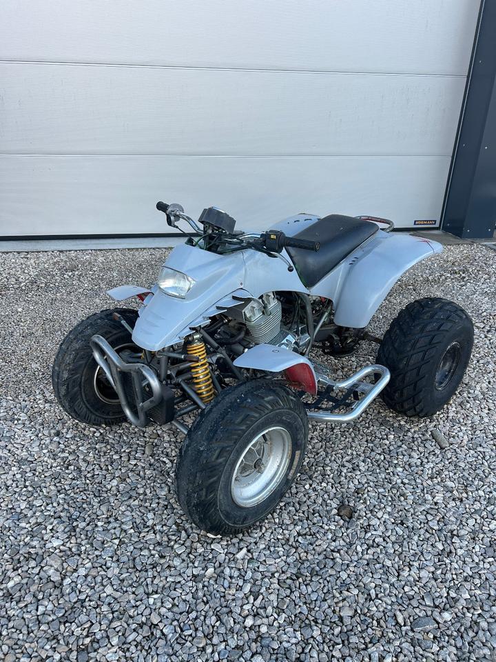 Weitere Motorräder SMC Barossa 250 Quad heute 400€, 2005
