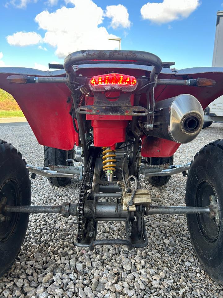 Weitere Motorräder SMC Barossa 250 Quad heute 400€ 2005 — photo 10