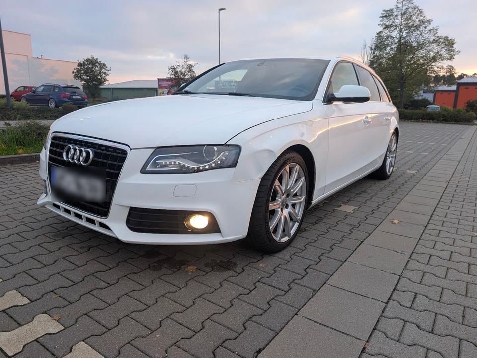 Audi A4 2009 — photo 14
