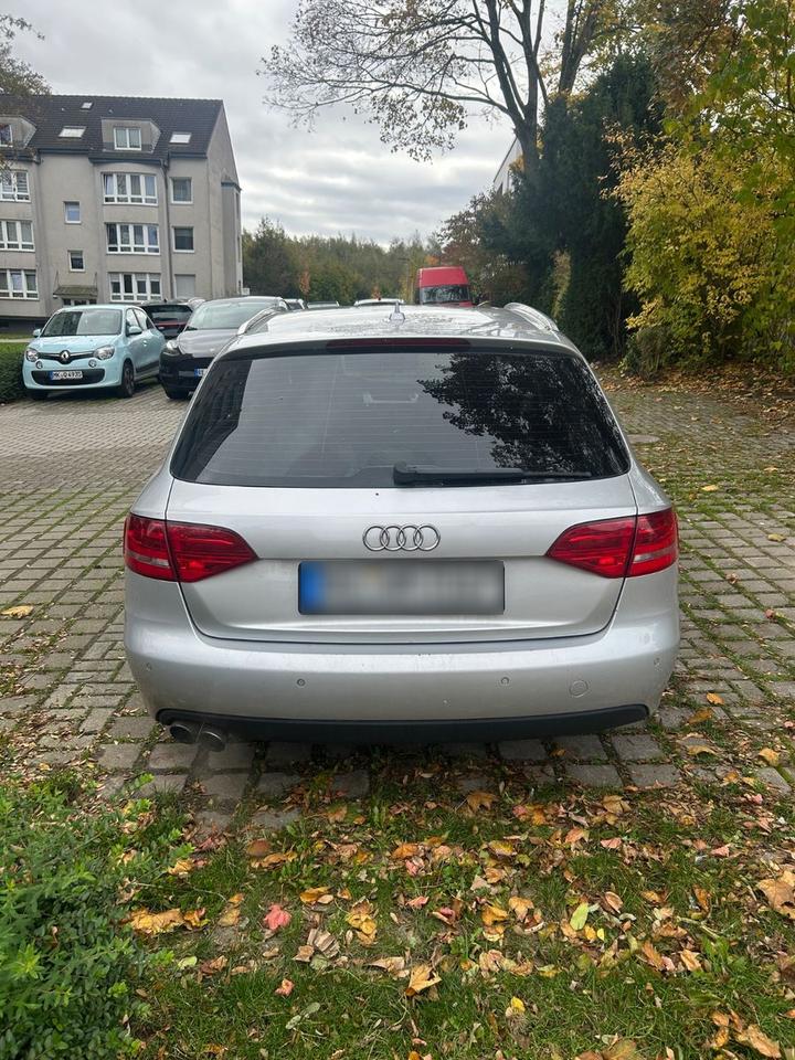 Audi A4 2008 — engine