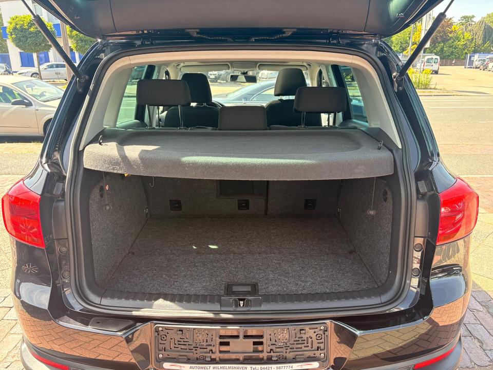 Volkswagen Tiguan 2012 — photo 14