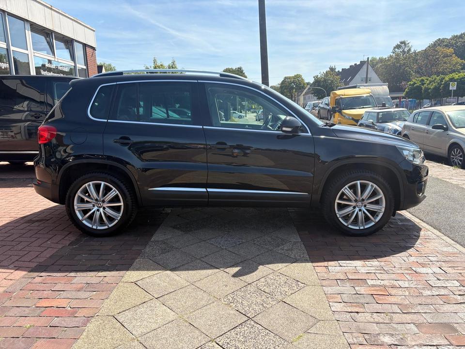 Volkswagen Tiguan 2012 — photo 5