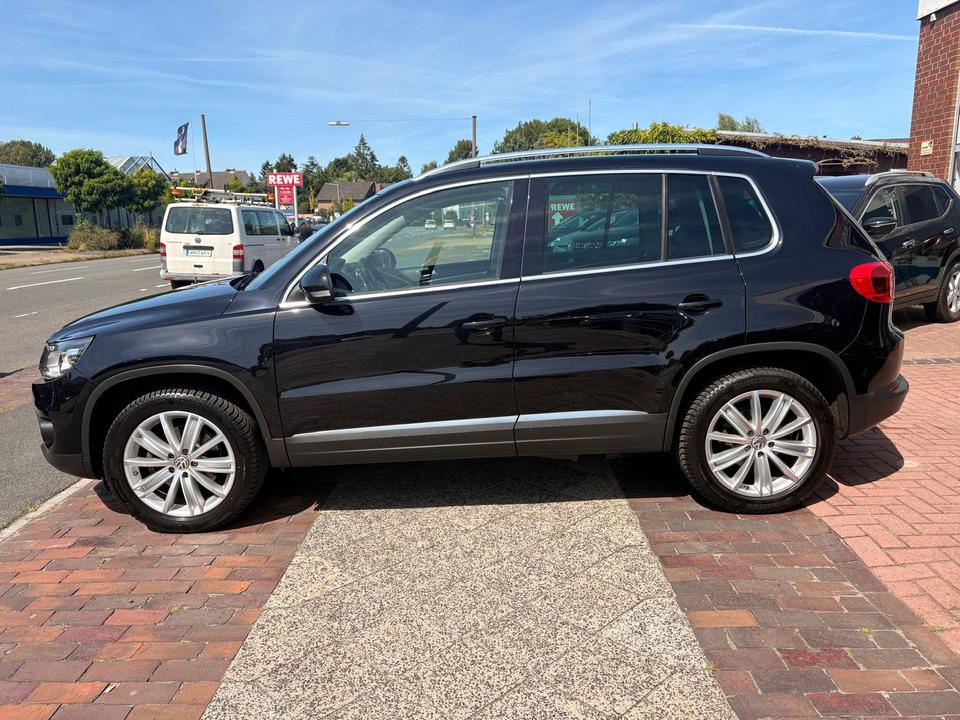 Volkswagen Tiguan 2012 — photo 9