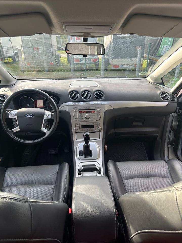Ford S-Max 2008 — photo 14