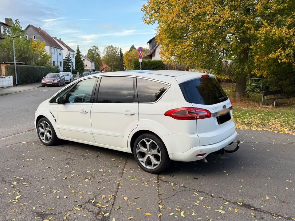 Ford S-Max 2010 — engine