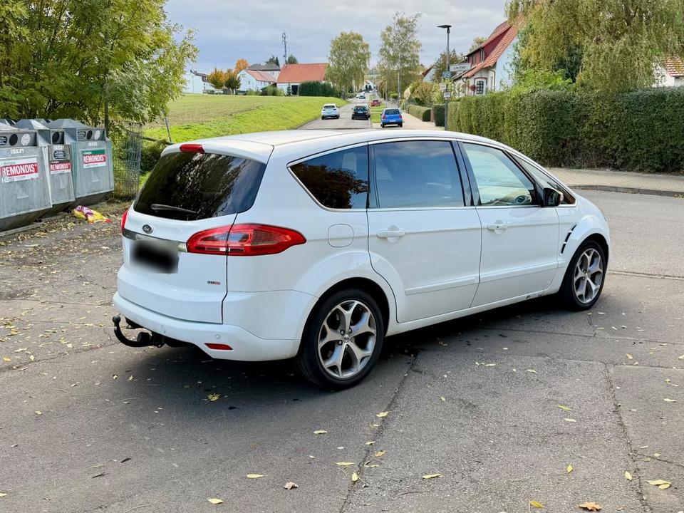 Ford S-Max 2010 — photo 5