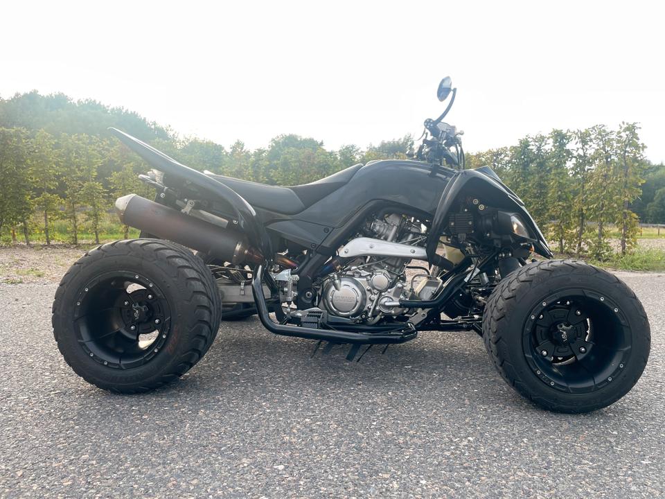 Yamaha Gelöscht • Yamaha Raptor YFM 700R SE Mj. 2016, LOF Quadhouse 1. Hand 2015 — photo 10
