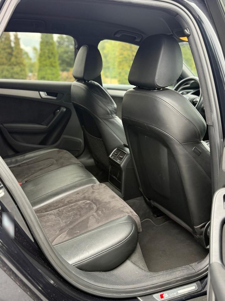 Audi A4 2012 — photo 7