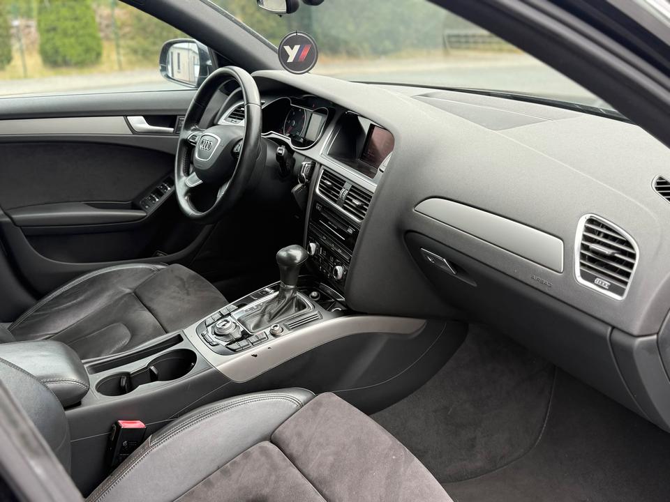 Audi A4 2012 — photo 8