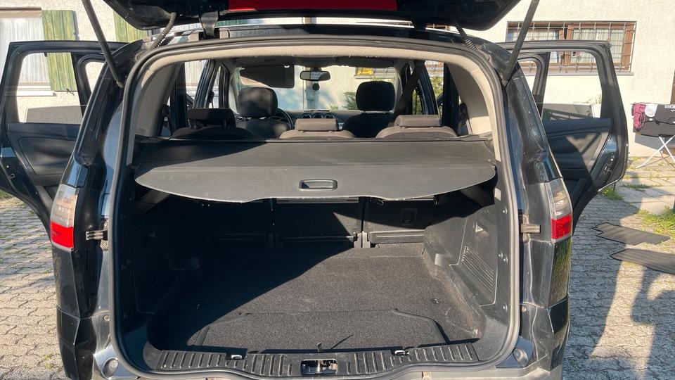 Ford S-Max 2008 — photo 16