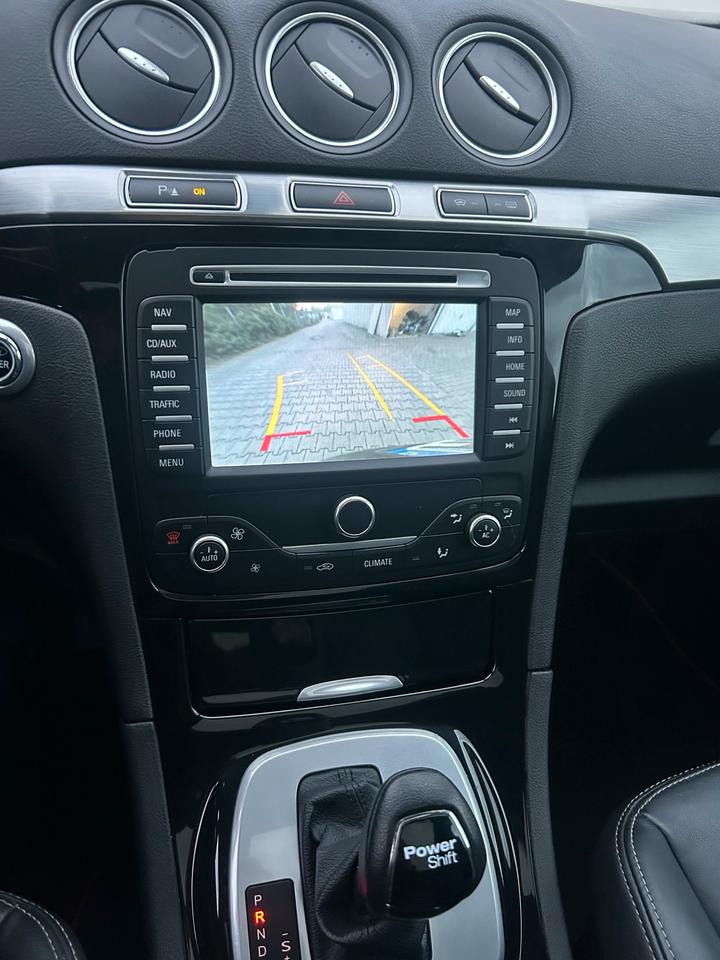 Ford S-Max 2012 — engine