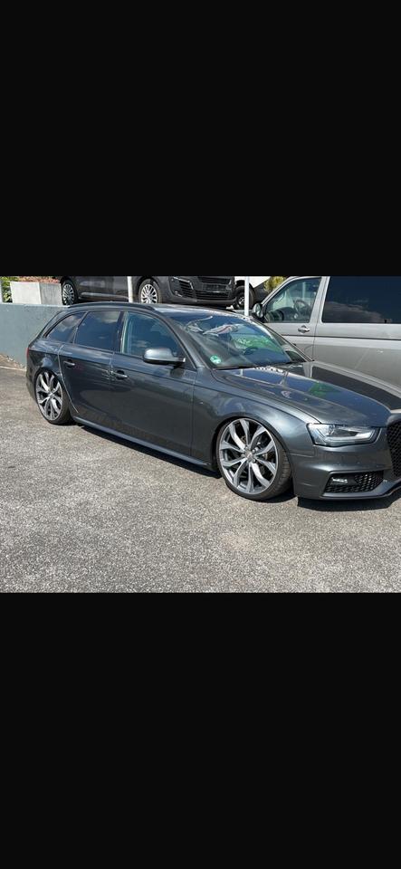 Audi A4 2014 — rear view