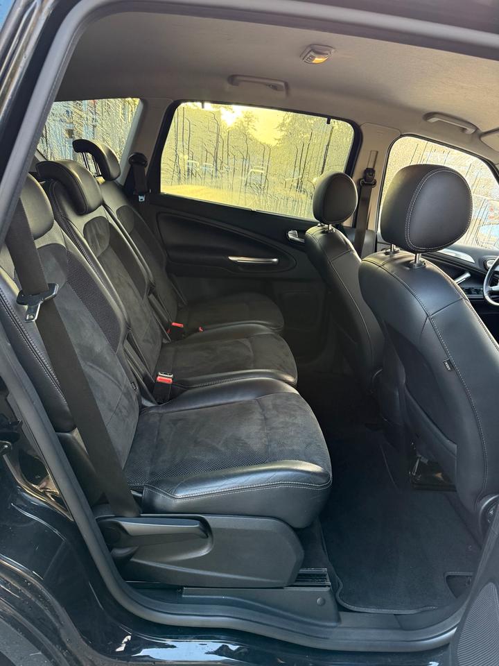 Ford S-Max 2009 — photo 7