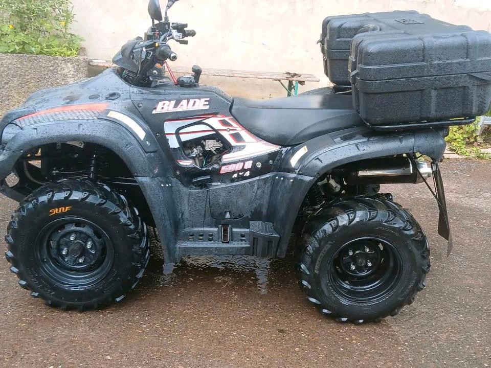 Weitere Motorräder quad tgb 4x4 2012 — салон