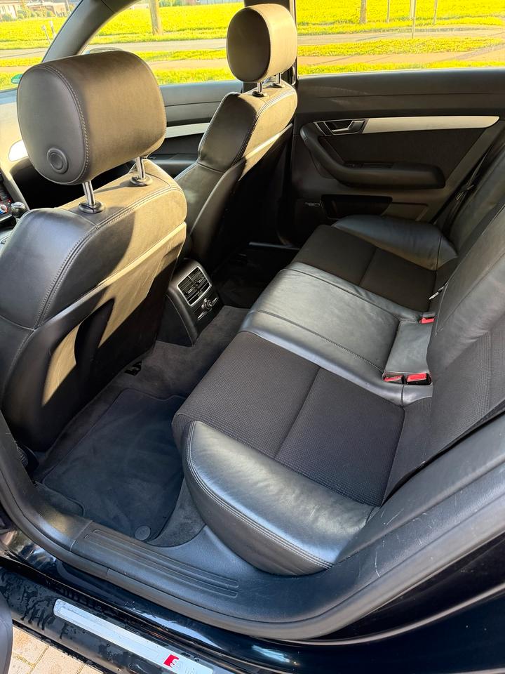 Audi A6 2011 — photo 7